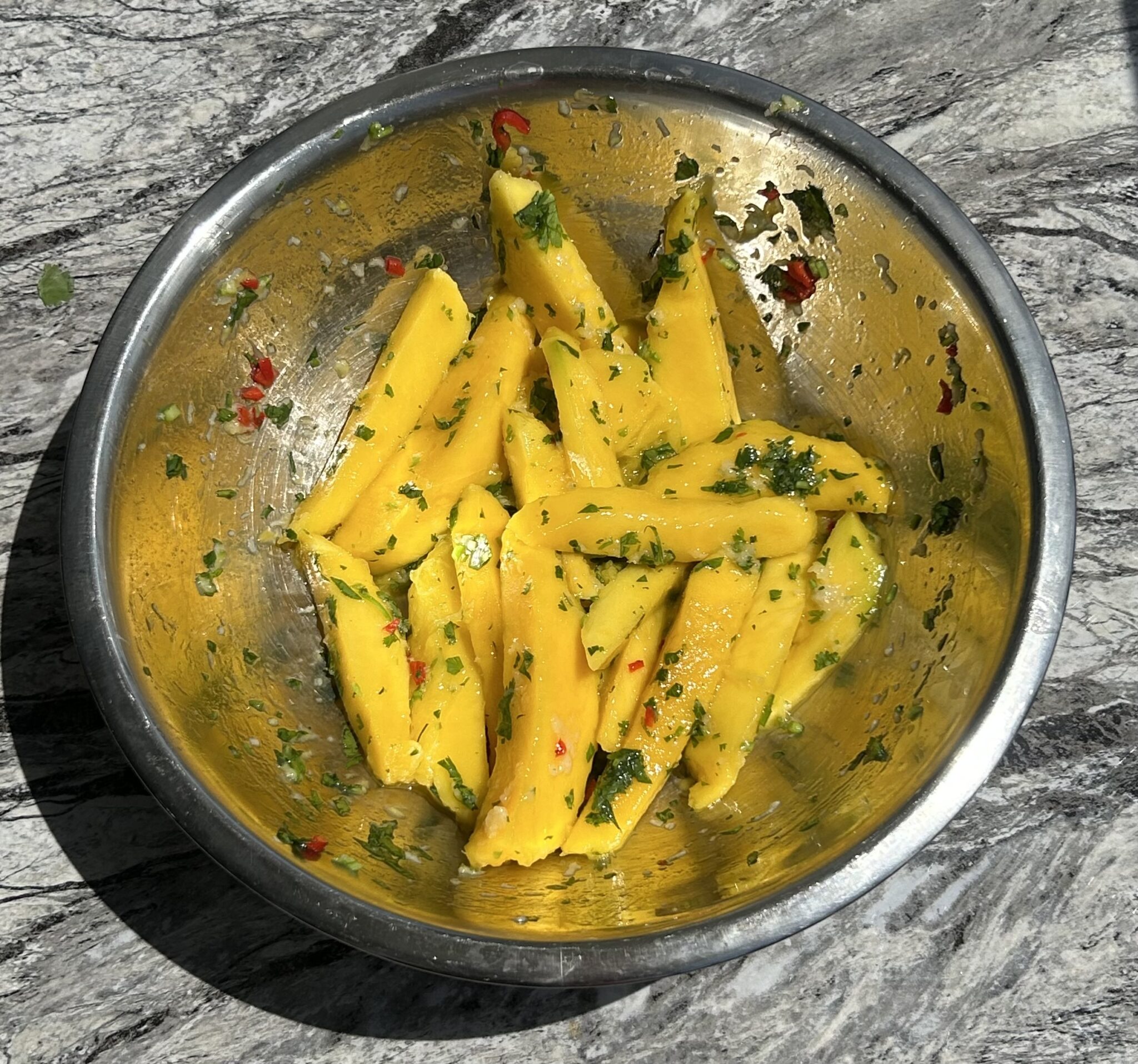 Mango Chow - Pretty Girls Eat Too